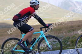 Photo #2657729 | 15-08-2022 11:33 | Passo Dello Stelvio - Peak BICYCLES