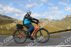 Photo #3931313 | 18-08-2023 09:30 | Passo Dello Stelvio - Peak BICYCLES