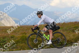 Foto #3895754 | 15-08-2023 13:28 | Passo Dello Stelvio - die Spitze BICYCLES