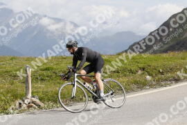 Foto #3378303 | 08-07-2023 10:27 | Passo Dello Stelvio - die Spitze BICYCLES