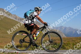 Foto #3980132 | 20-08-2023 09:50 | Passo Dello Stelvio - die Spitze BICYCLES