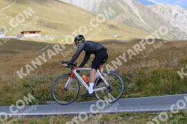 Photo #2751782 | 26-08-2022 11:31 | Passo Dello Stelvio - Peak BICYCLES