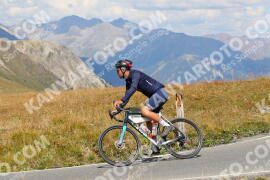 Foto #2754619 | 26-08-2022 13:03 | Passo Dello Stelvio - die Spitze BICYCLES