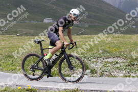 Photo #3291463 | 29-06-2023 14:23 | Passo Dello Stelvio - Peak BICYCLES
