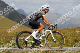 Photo #4036842 | 23-08-2023 13:06 | Passo Dello Stelvio - Peak BICYCLES