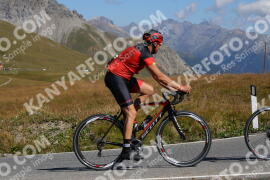 Foto #2665803 | 16-08-2022 11:00 | Passo Dello Stelvio - die Spitze BICYCLES