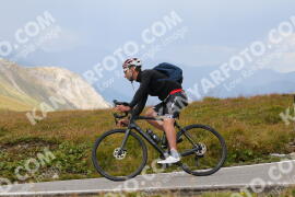 Foto #3921892 | 17-08-2023 13:25 | Passo Dello Stelvio - die Spitze BICYCLES