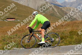 Foto #2670416 | 16-08-2022 13:00 | Passo Dello Stelvio - die Spitze BICYCLES