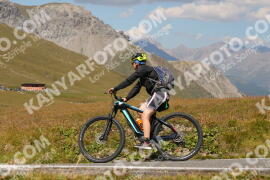 Photo #4022463 | 22-08-2023 13:32 | Passo Dello Stelvio - Peak BICYCLES