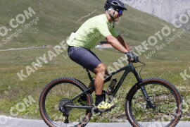Foto #3537420 | 19-07-2023 12:50 | Passo Dello Stelvio - die Spitze BICYCLES