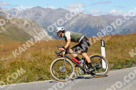 Foto #2699307 | 21-08-2022 12:57 | Passo Dello Stelvio - die Spitze BICYCLES
