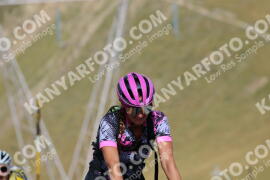Foto #2751399 | 26-08-2022 11:10 | Passo Dello Stelvio - die Spitze BICYCLES