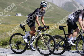 Foto #3458275 | 15-07-2023 10:17 | Passo Dello Stelvio - die Spitze BICYCLES